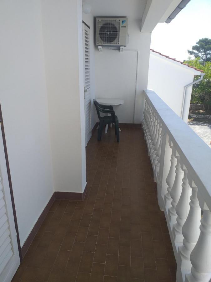 Guest House Silvia Rab Town Exterior photo